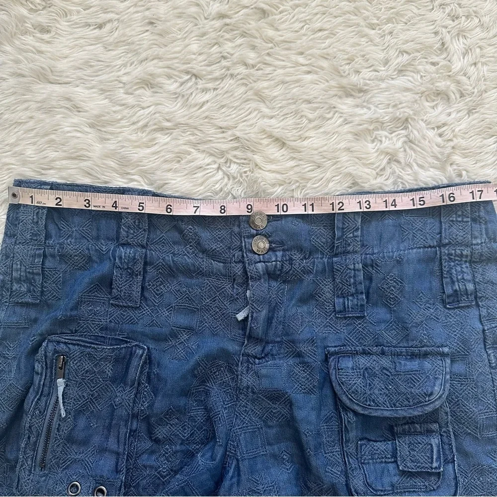 Johnny Was Zuma Denim Shorts Belted Cargo Embroidered 100% Lyocell Sz 8 - Picture 8 of 10